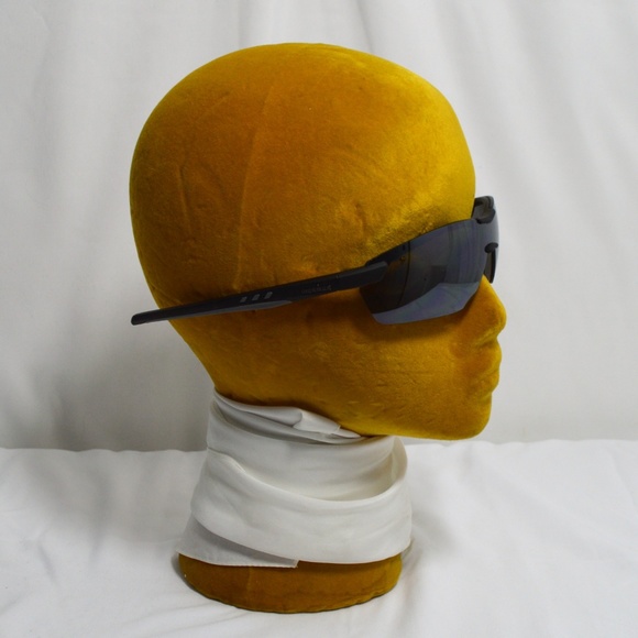 Mens Foster Grant Ironman Wrap Sunglasses Impact - Picture 7 of 7